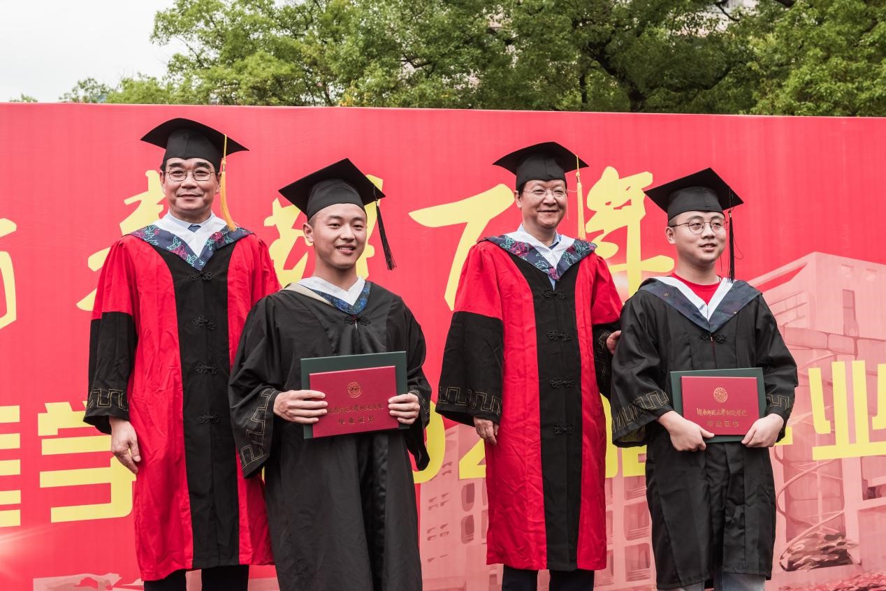 WilliamHill(威廉希尔)官网